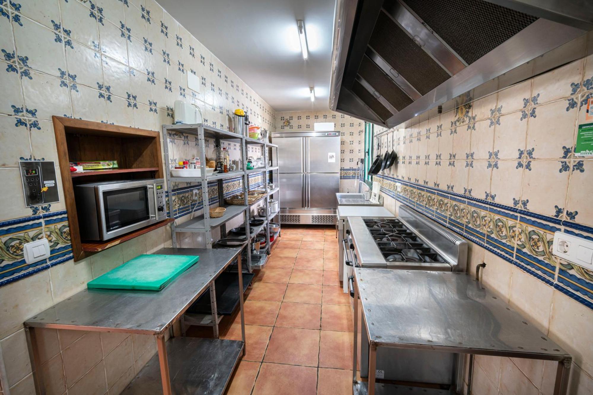 Casa Rural La Sierra De Monfraguee マルパルティダ・デ・プラセンシア エクステリア 写真