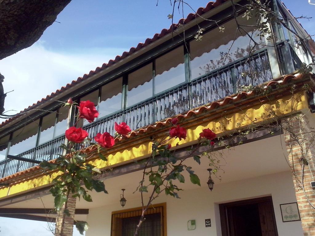 Casa Rural La Sierra De Monfraguee マルパルティダ・デ・プラセンシア エクステリア 写真